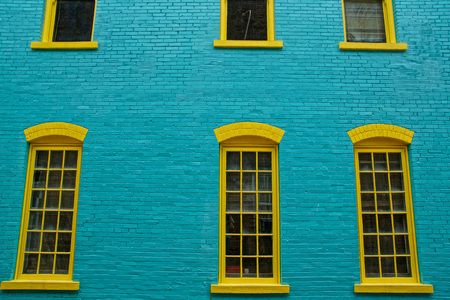 Bright colors in downtown Yazoo City, MS